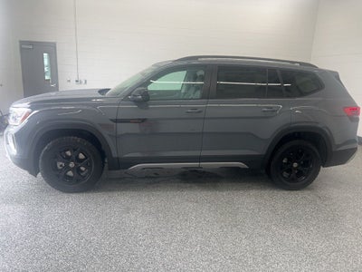 2026 Volkswagen Atlas 2.0T Peak Edition