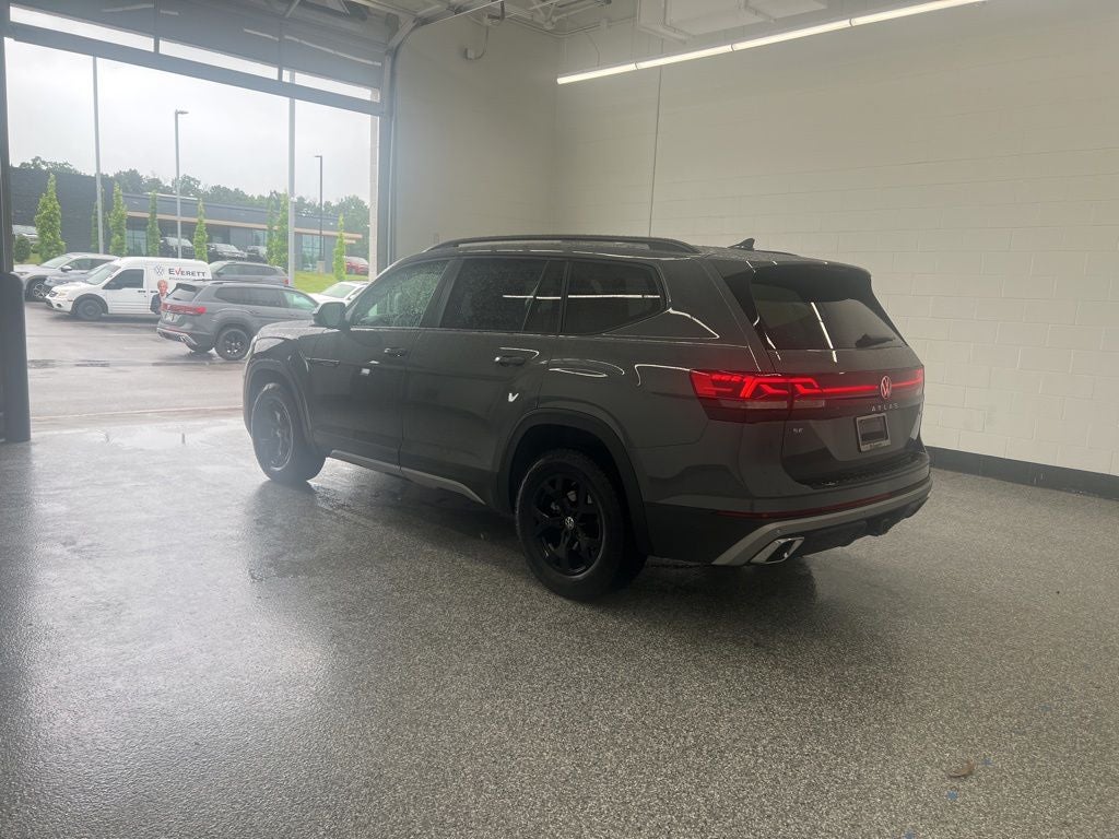 2026 Volkswagen Atlas 2.0T Peak Edition