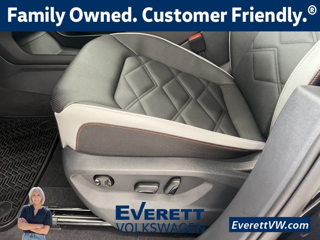 2025 Volkswagen Atlas 2.0T Peak Edition