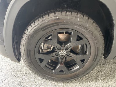 2025 Volkswagen Atlas 2.0T Peak Edition