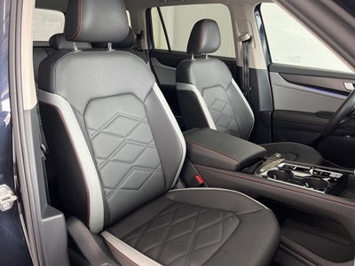 2025 Volkswagen Atlas 2.0T Peak Edition