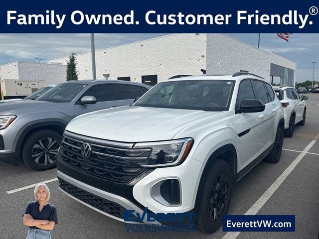 2024 Volkswagen Atlas 2.0T Peak Edition SE w/Technology