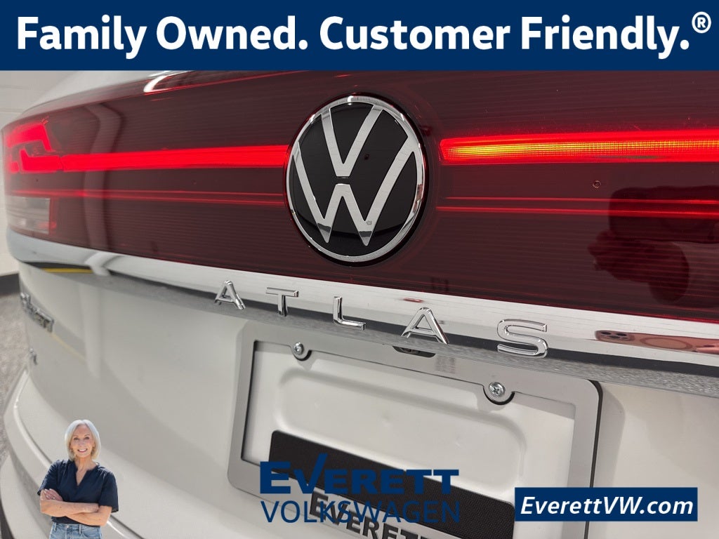 2026 Volkswagen Atlas Cross Sport 2.0T SE