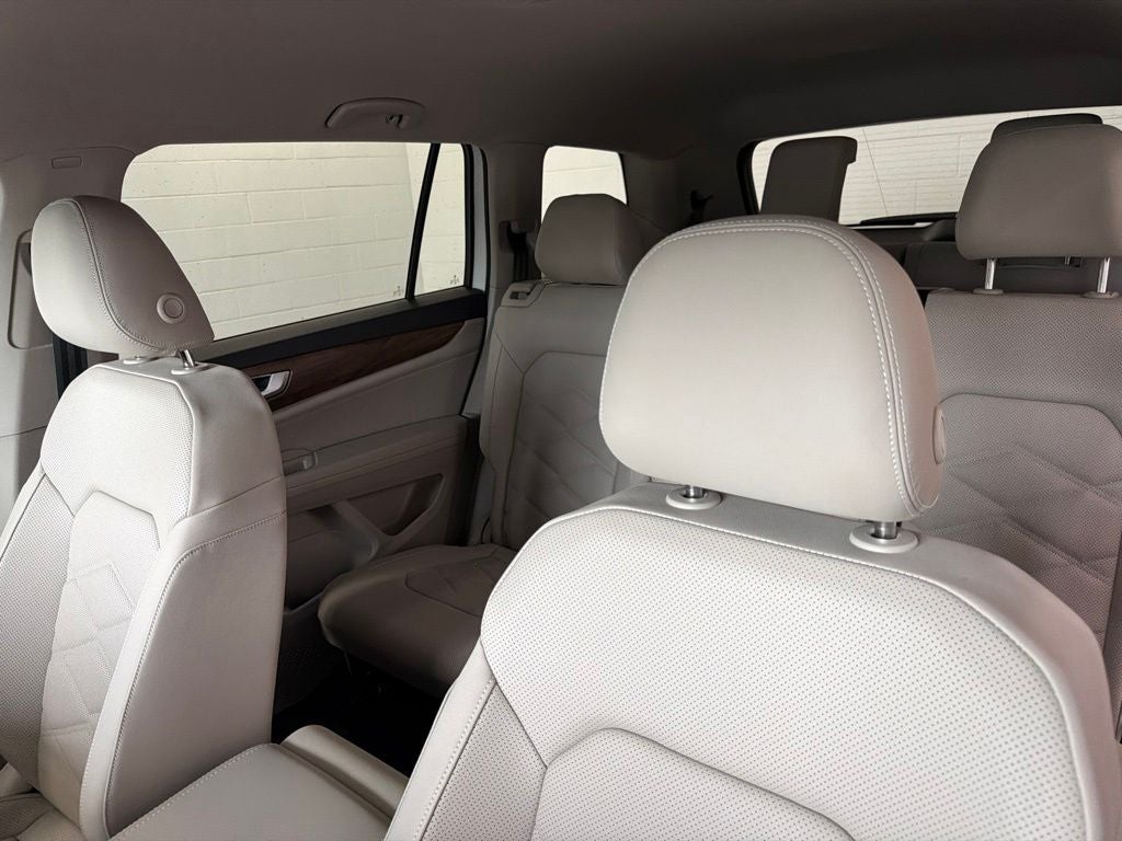 2026 Volkswagen Atlas 2.0T SE