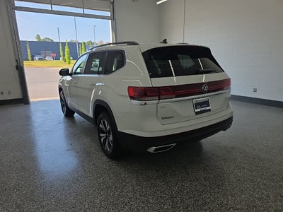 2024 Volkswagen Atlas 2.0T SE