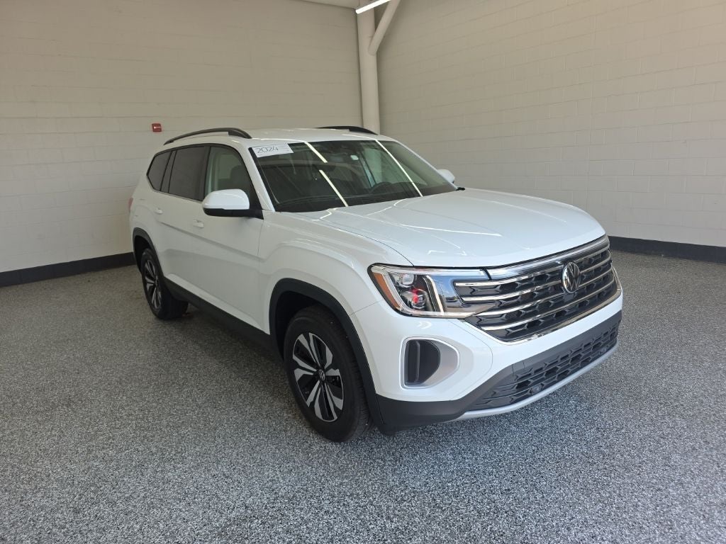 2024 Volkswagen Atlas 2.0T SE