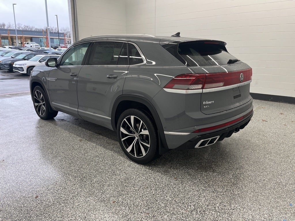 2026 Volkswagen Atlas Cross Sport 2.0T SEL Premium R-Line
