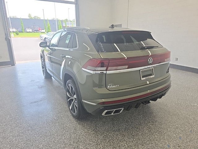2026 Volkswagen Atlas Cross Sport 2.0T SEL Premium R-Line