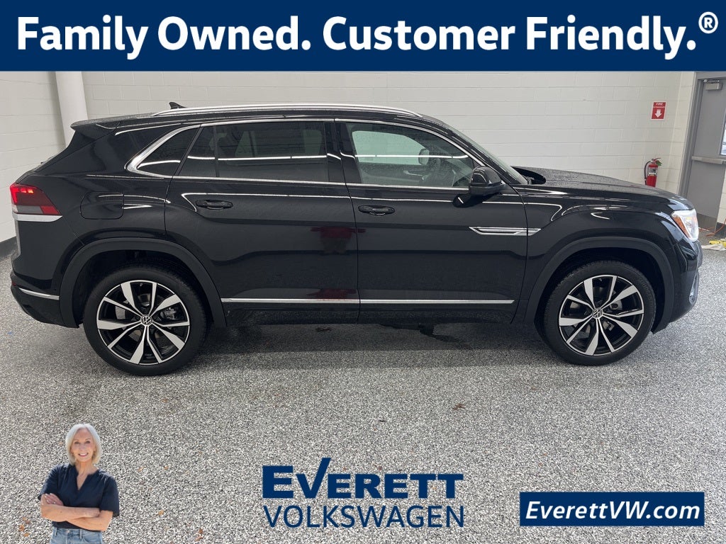 2026 Volkswagen Atlas Cross Sport 2.0T SEL Premium R-Line