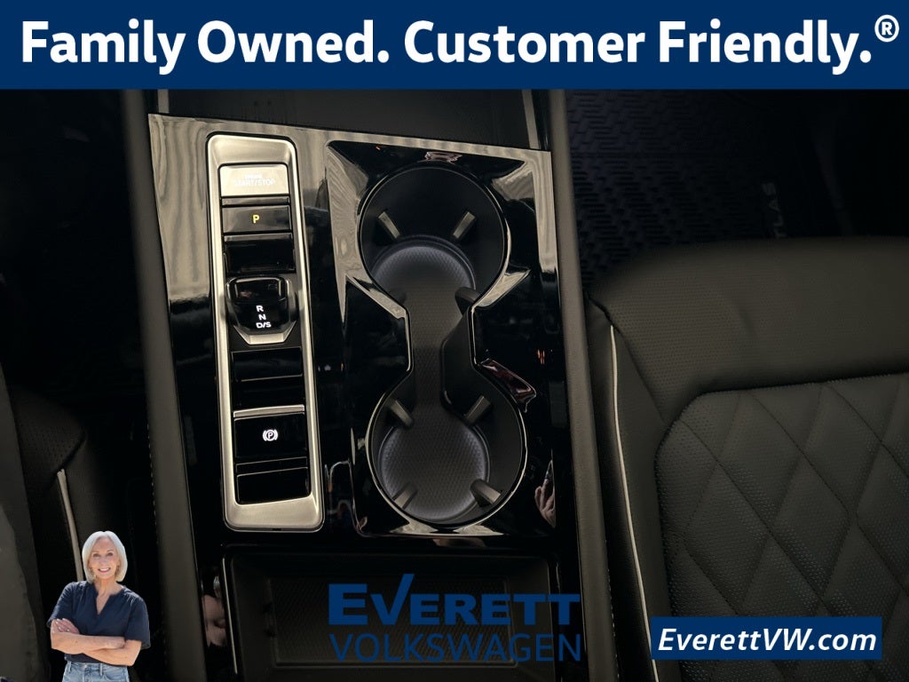 2026 Volkswagen Atlas Cross Sport 2.0T SEL Premium R-Line