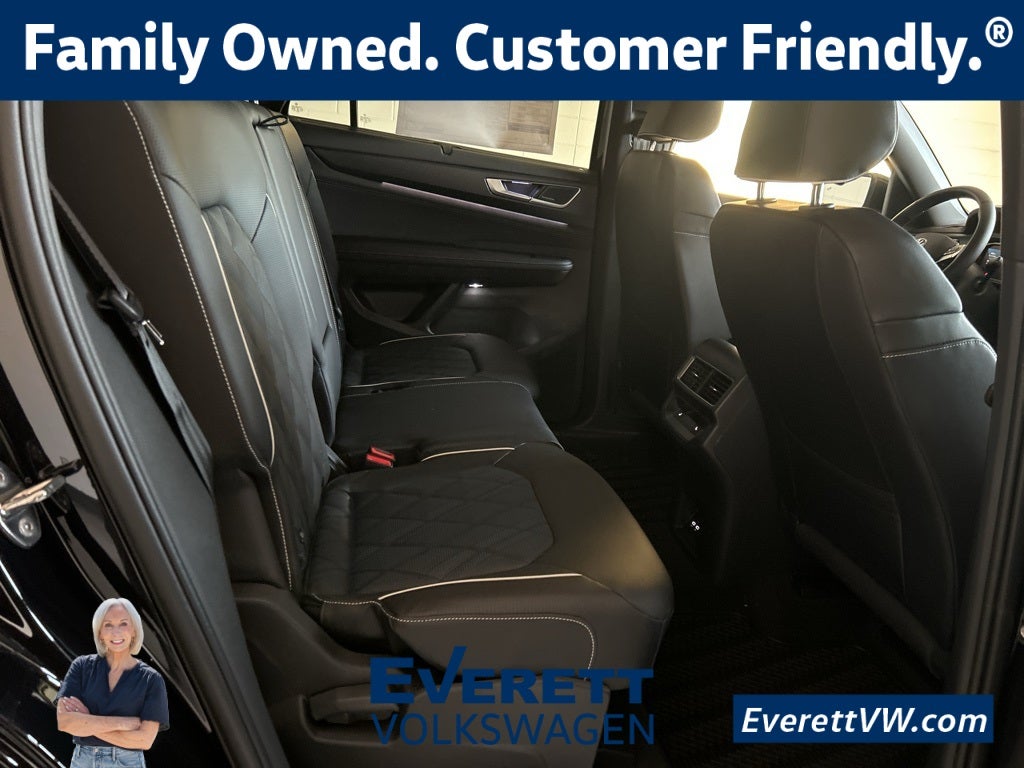 2026 Volkswagen Atlas Cross Sport 2.0T SEL Premium R-Line