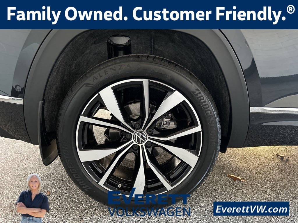 2026 Volkswagen Atlas Cross Sport 2.0T SEL Premium R-Line