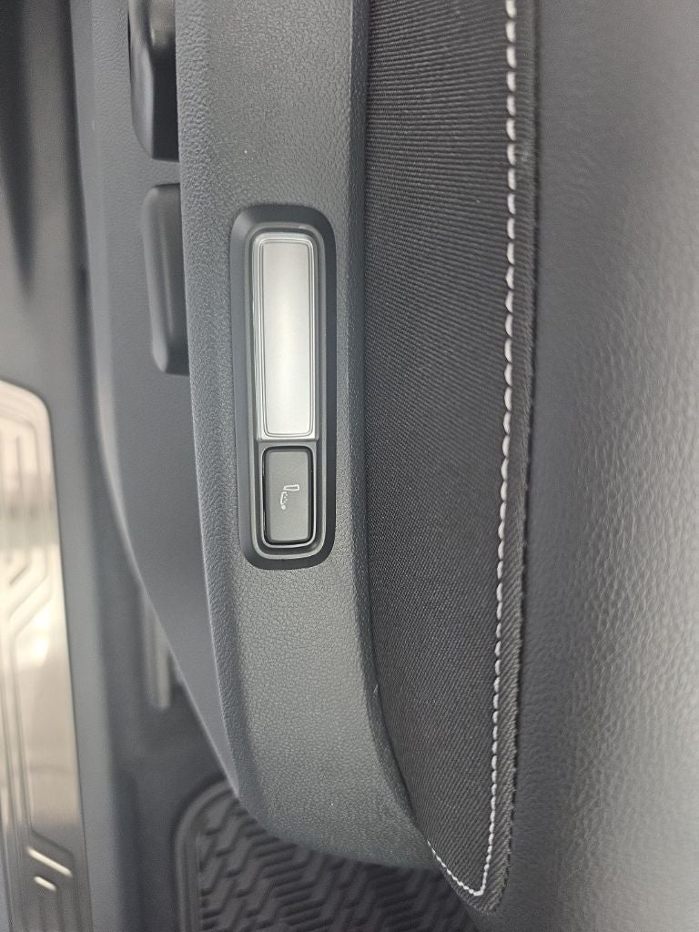 2026 Volkswagen Atlas Cross Sport SEL Premium R-Line