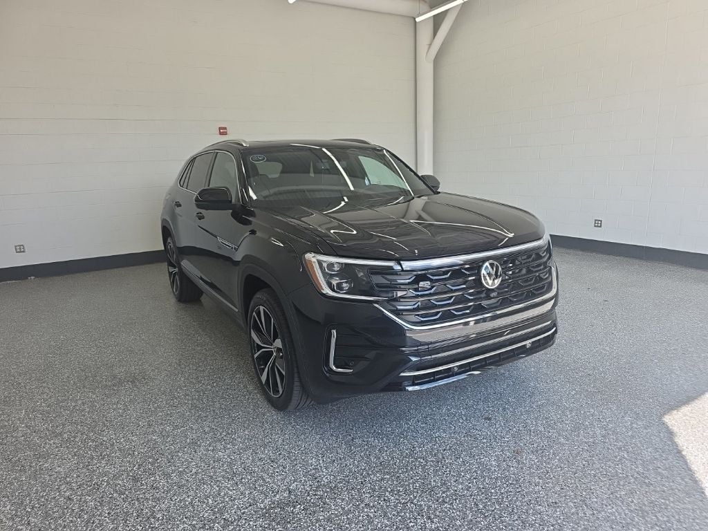 2026 Volkswagen Atlas Cross Sport SEL Premium R-Line