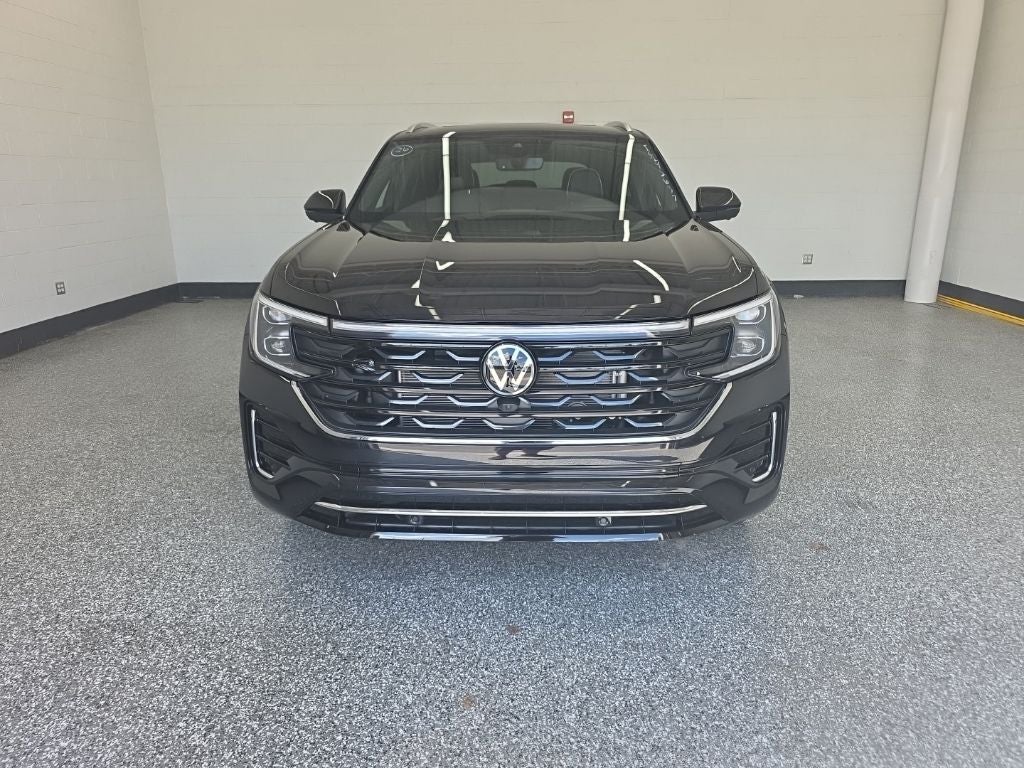 2026 Volkswagen Atlas Cross Sport SEL Premium R-Line