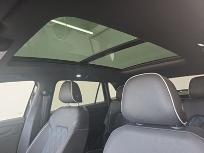2026 Volkswagen Atlas Cross Sport SEL Premium R-Line