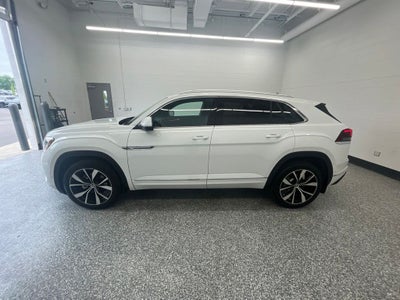 2026 Volkswagen Atlas Cross Sport 2.0T SEL Premium R-Line