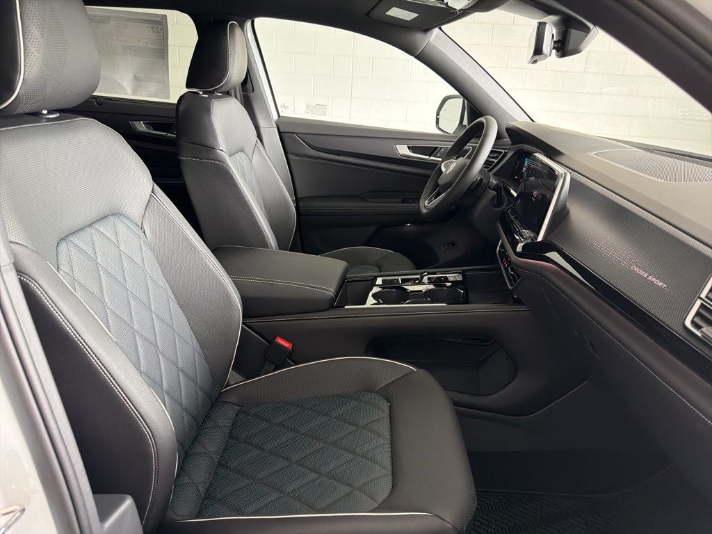 2026 Volkswagen Atlas Cross Sport 2.0T SEL Premium R-Line