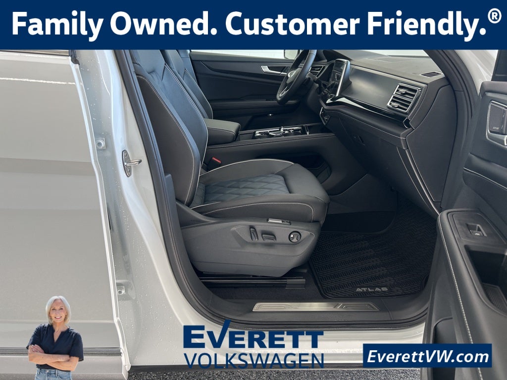 2026 Volkswagen Atlas Cross Sport 2.0T SEL Premium R-Line