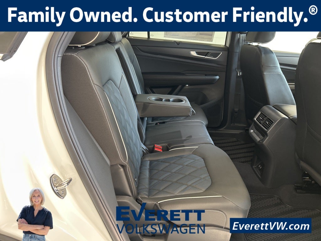 2026 Volkswagen Atlas Cross Sport 2.0T SEL Premium R-Line