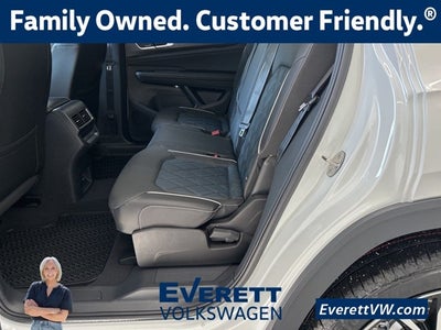 2026 Volkswagen Atlas Cross Sport 2.0T SEL Premium R-Line