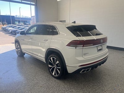 2026 Volkswagen Atlas Cross Sport 2.0T SEL Premium R-Line