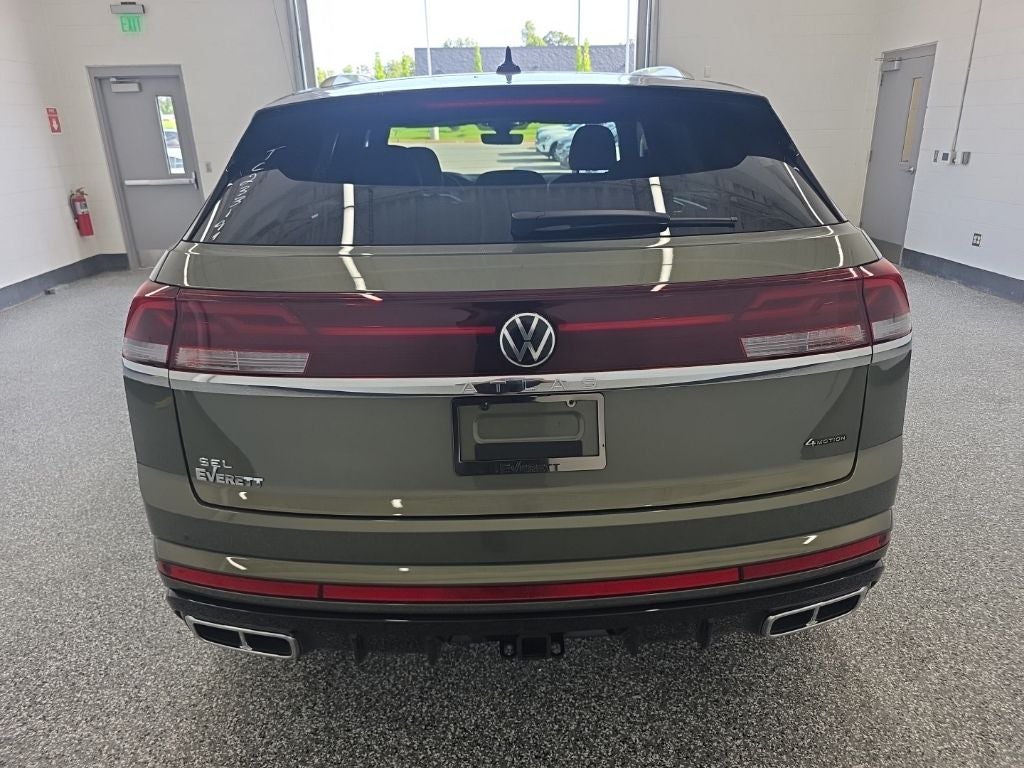 2026 Volkswagen Atlas Cross Sport 2.0T SEL Premium R-Line
