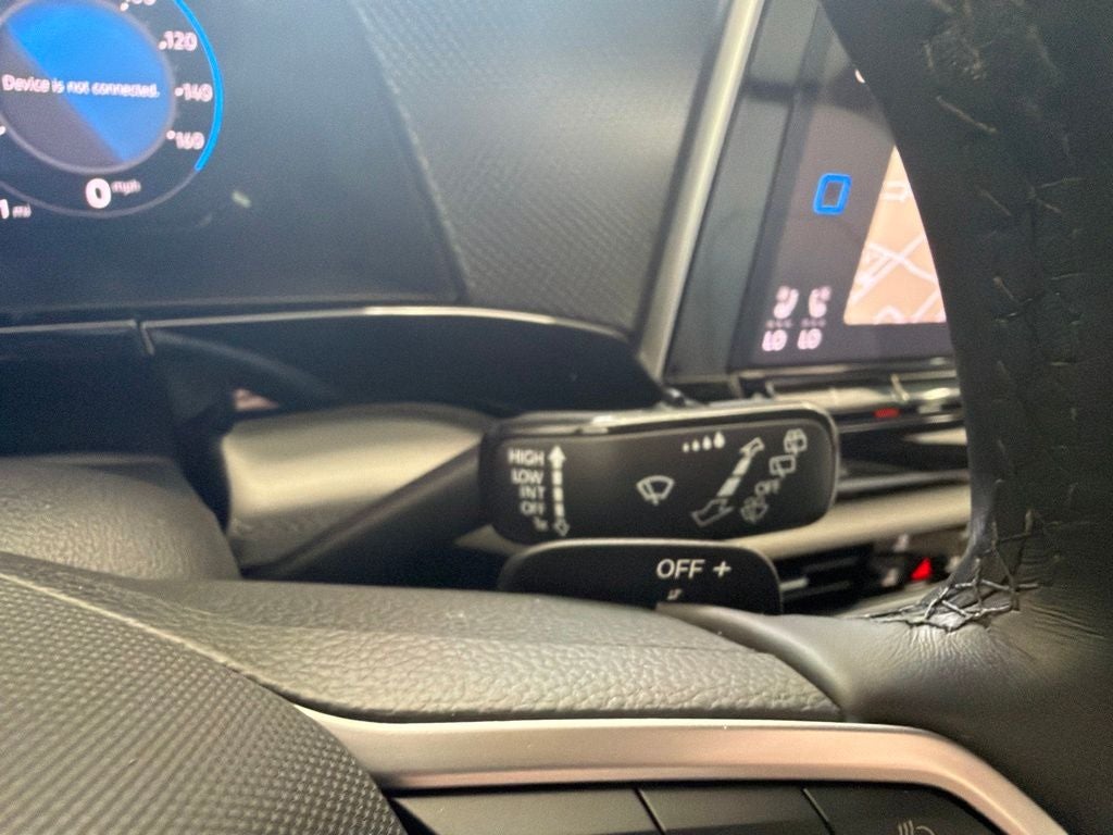 2024 Volkswagen Atlas Cross Sport 2.0T SEL Premium R-Line