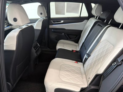 2024 Volkswagen Atlas Cross Sport 2.0T SEL Premium R-Line