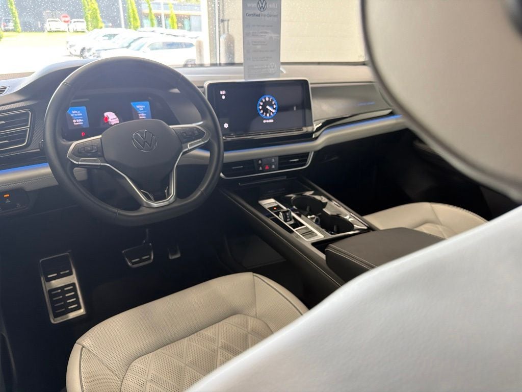 2024 Volkswagen Atlas Cross Sport 2.0T SEL Premium R-Line