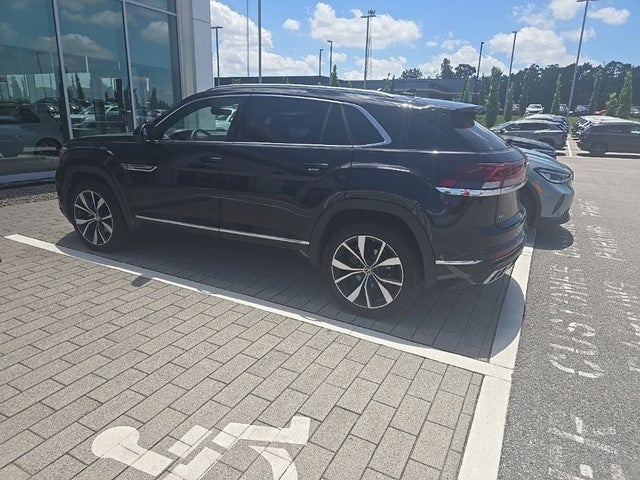 2024 Volkswagen Atlas Cross Sport 2.0T SEL Premium R-Line