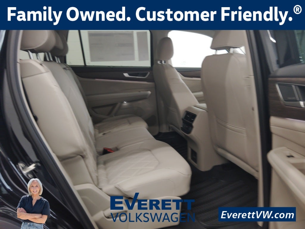 2026 Volkswagen Atlas 2.0T SEL Premium R-Line