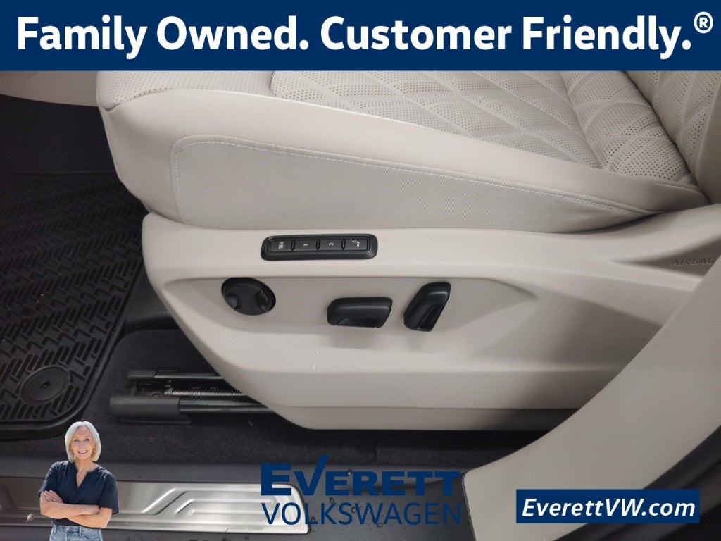 2026 Volkswagen Atlas 2.0T SEL Premium R-Line