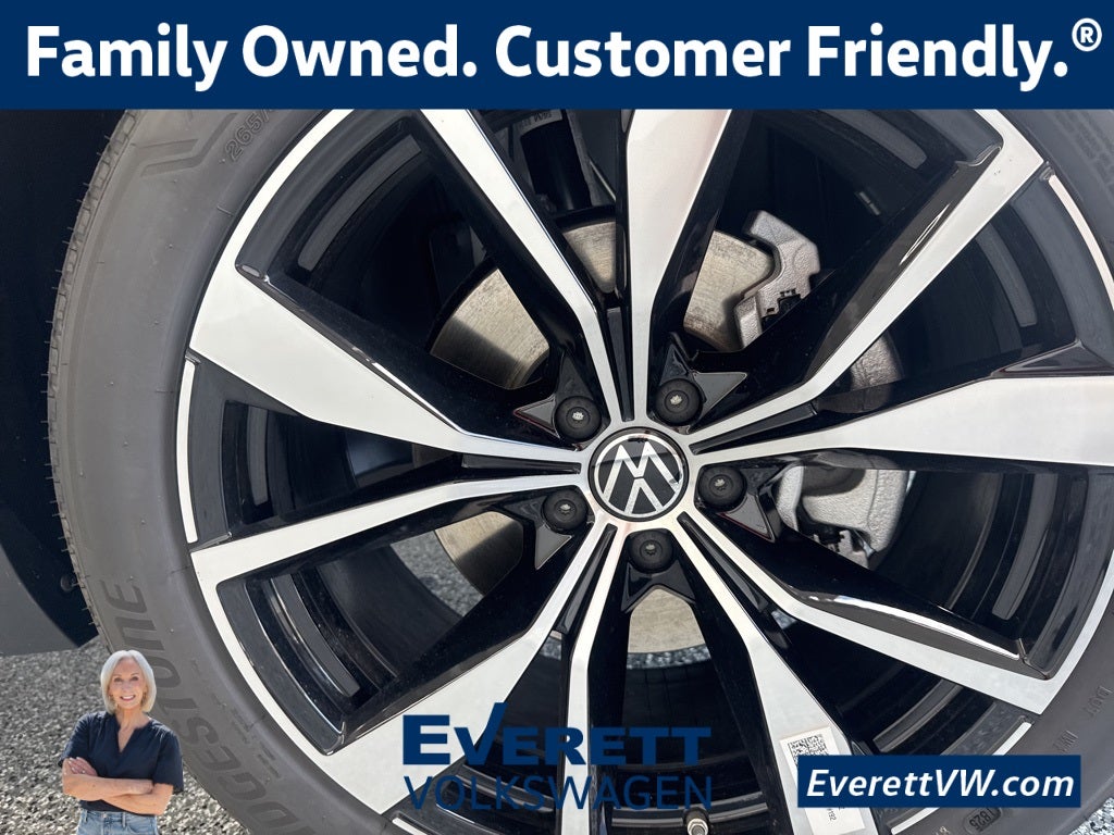 2026 Volkswagen Atlas 2.0T SEL Premium R-Line