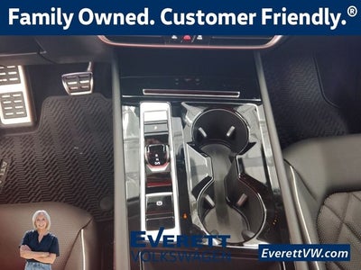 2026 Volkswagen Atlas 2.0T SEL Premium R-Line