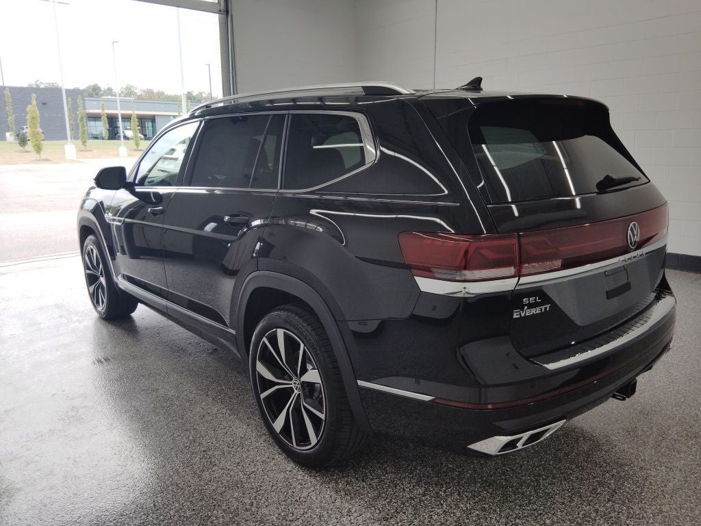 2026 Volkswagen Atlas 2.0T SEL Premium R-Line