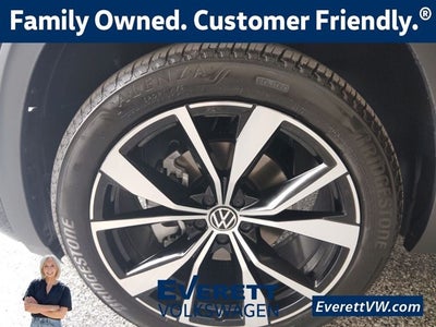 2026 Volkswagen Atlas 2.0T SEL Premium R-Line