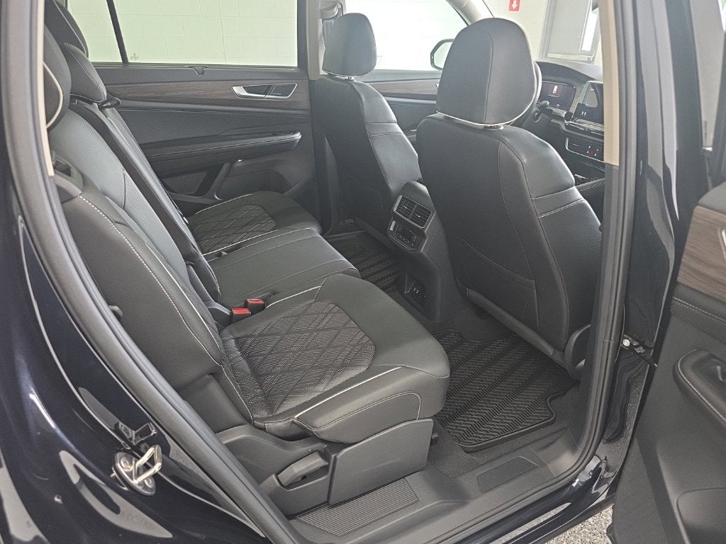 2026 Volkswagen Atlas SEL Premium R-Line