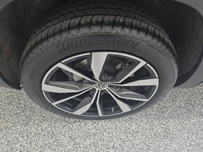 2026 Volkswagen Atlas SEL Premium R-Line