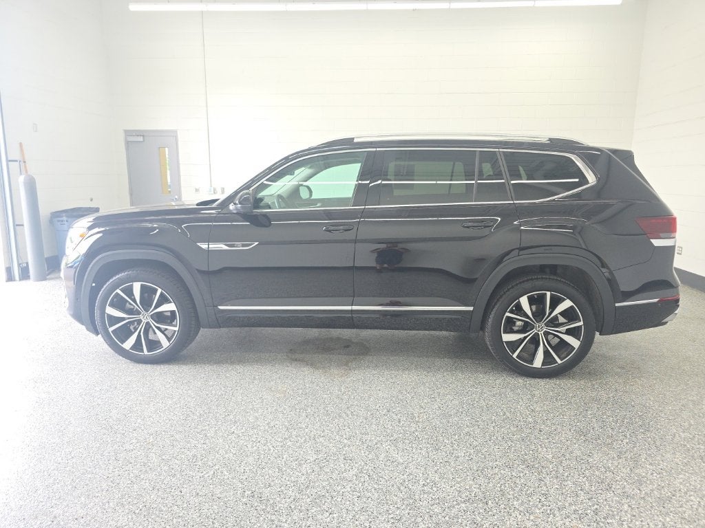 2026 Volkswagen Atlas SEL Premium R-Line