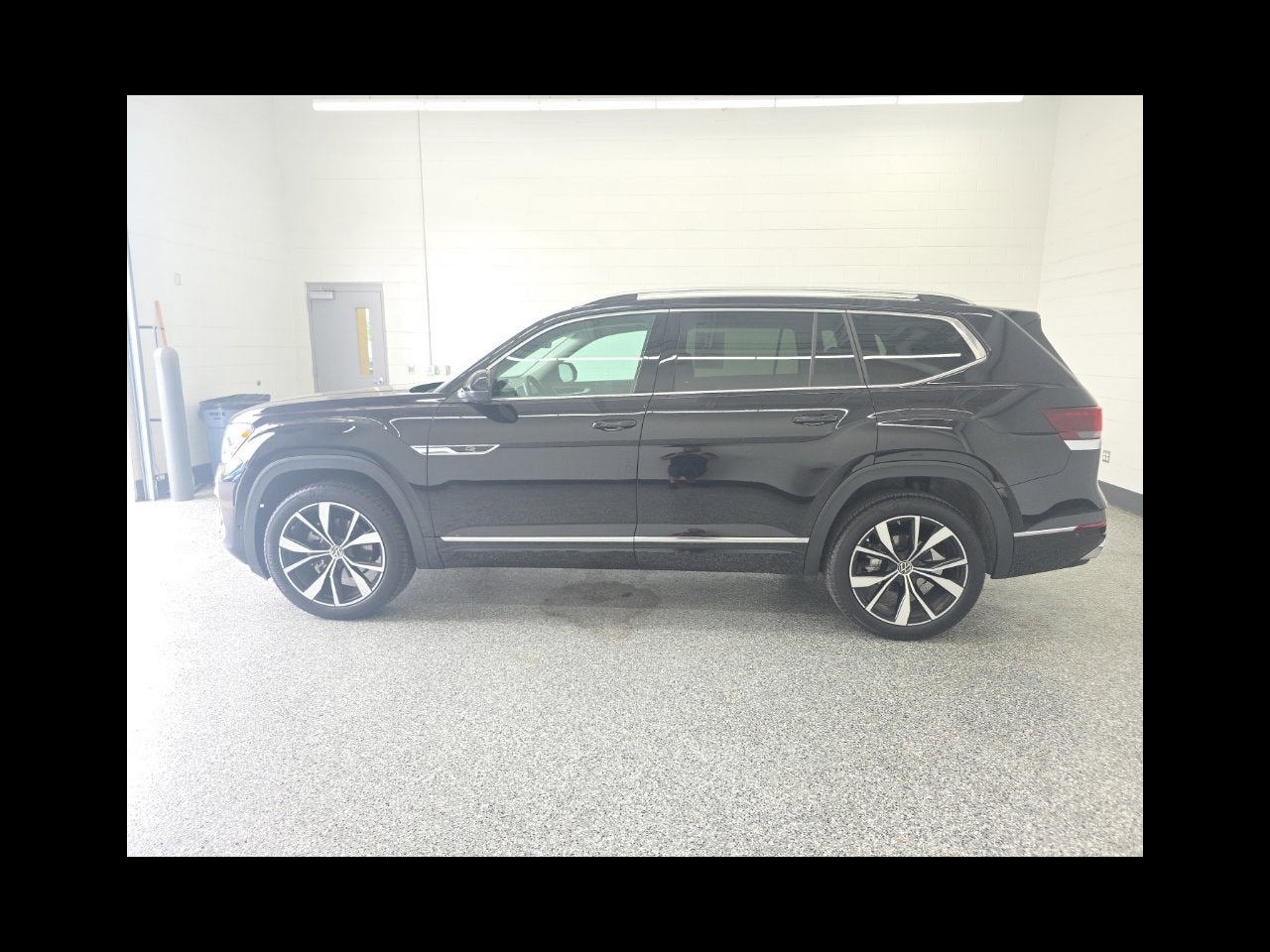 2026 Volkswagen Atlas SEL Premium R-Line