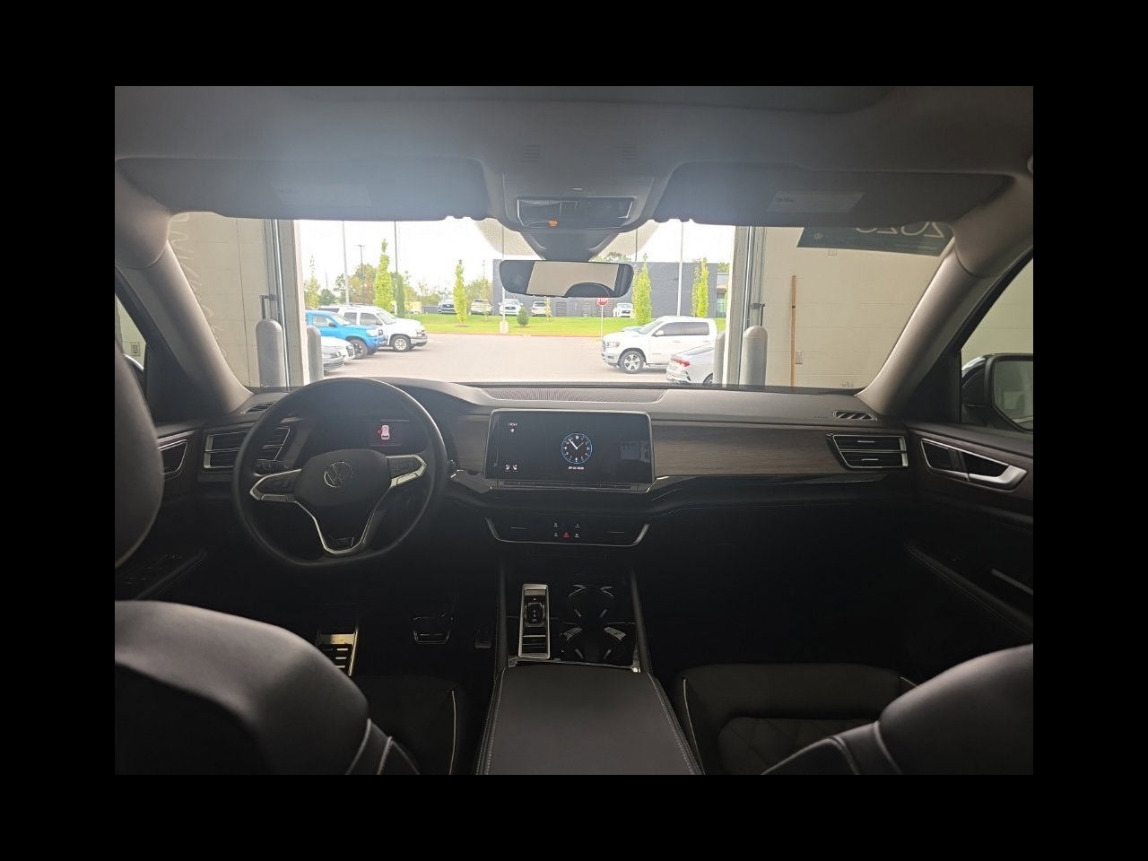 2026 Volkswagen Atlas SEL Premium R-Line