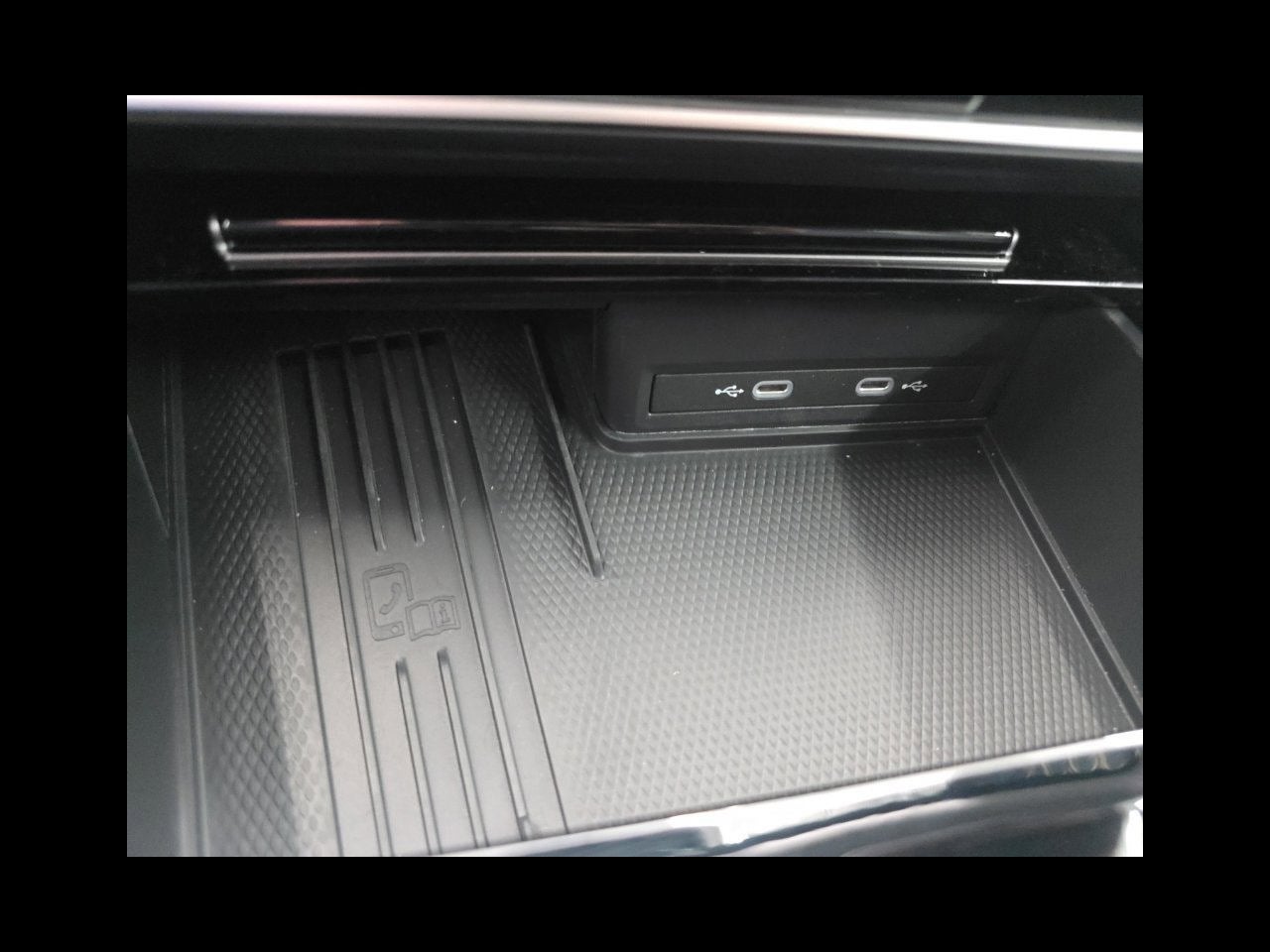 2026 Volkswagen Atlas SEL Premium R-Line