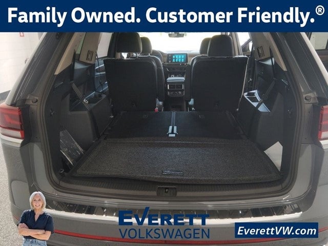 2026 Volkswagen Atlas 2.0T SEL Premium R-Line