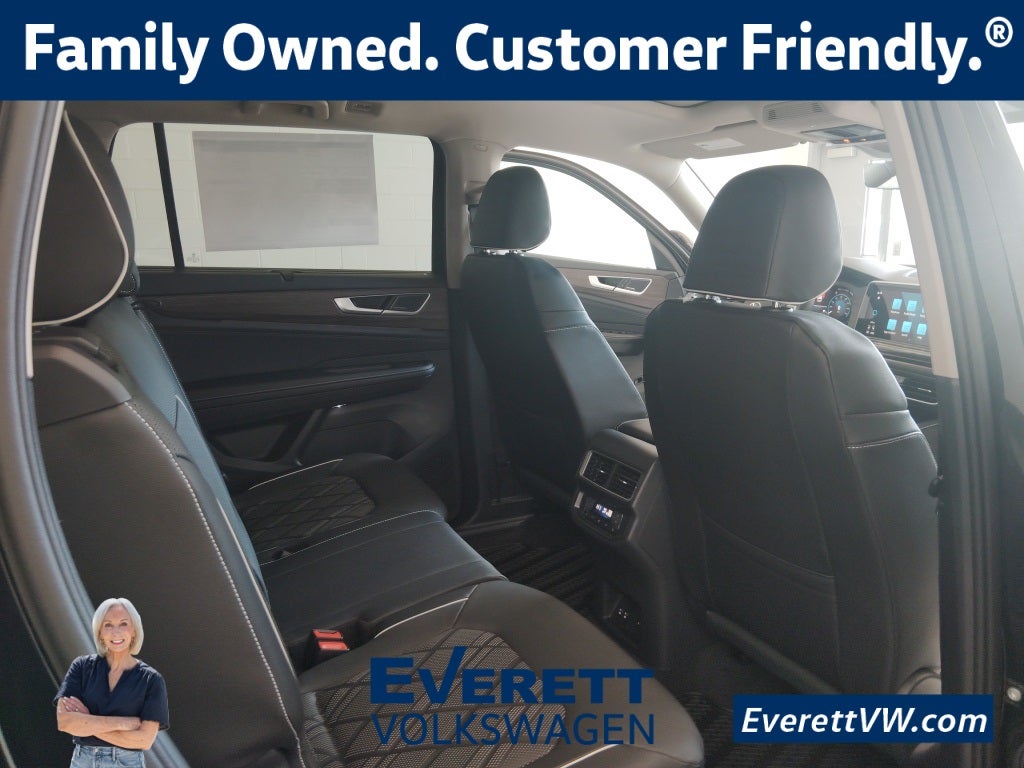 2026 Volkswagen Atlas 2.0T SEL Premium R-Line