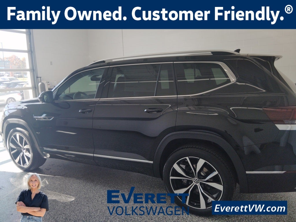 2026 Volkswagen Atlas 2.0T SEL Premium R-Line