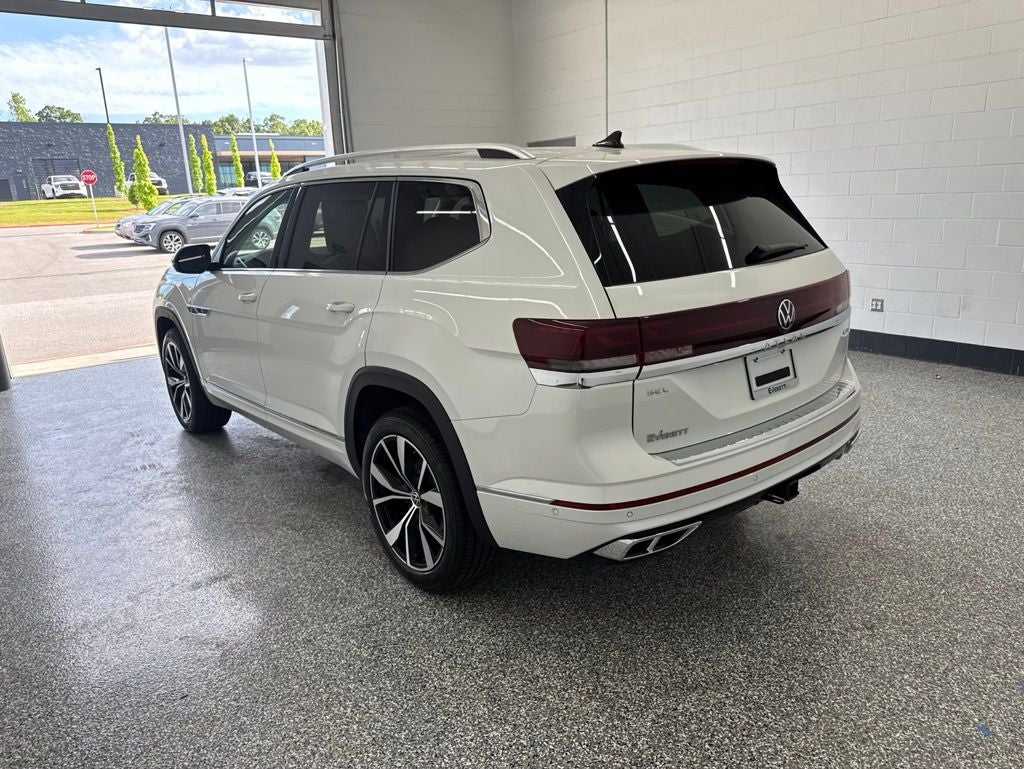 2026 Volkswagen Atlas 2.0T SEL Premium R-Line
