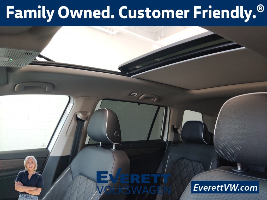 2026 Volkswagen Atlas 2.0T SEL Premium R-Line