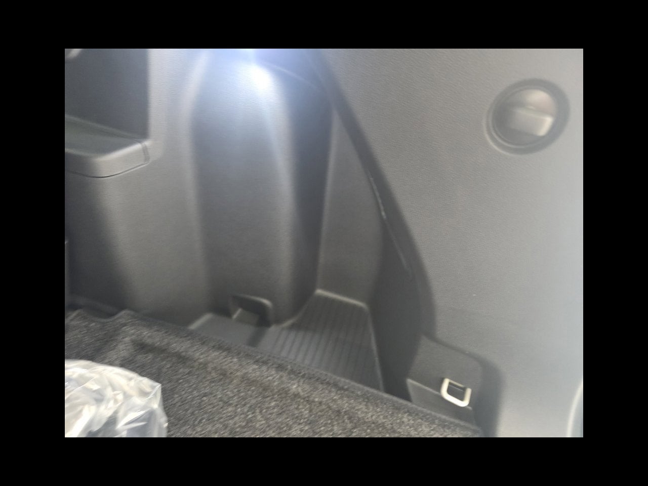 2027 Volkswagen Atlas SE w/Technology