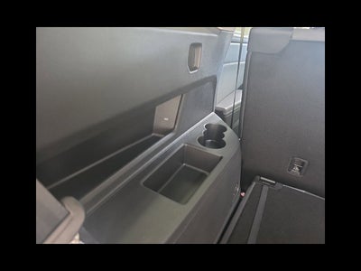 2027 Volkswagen Atlas SE w/Technology